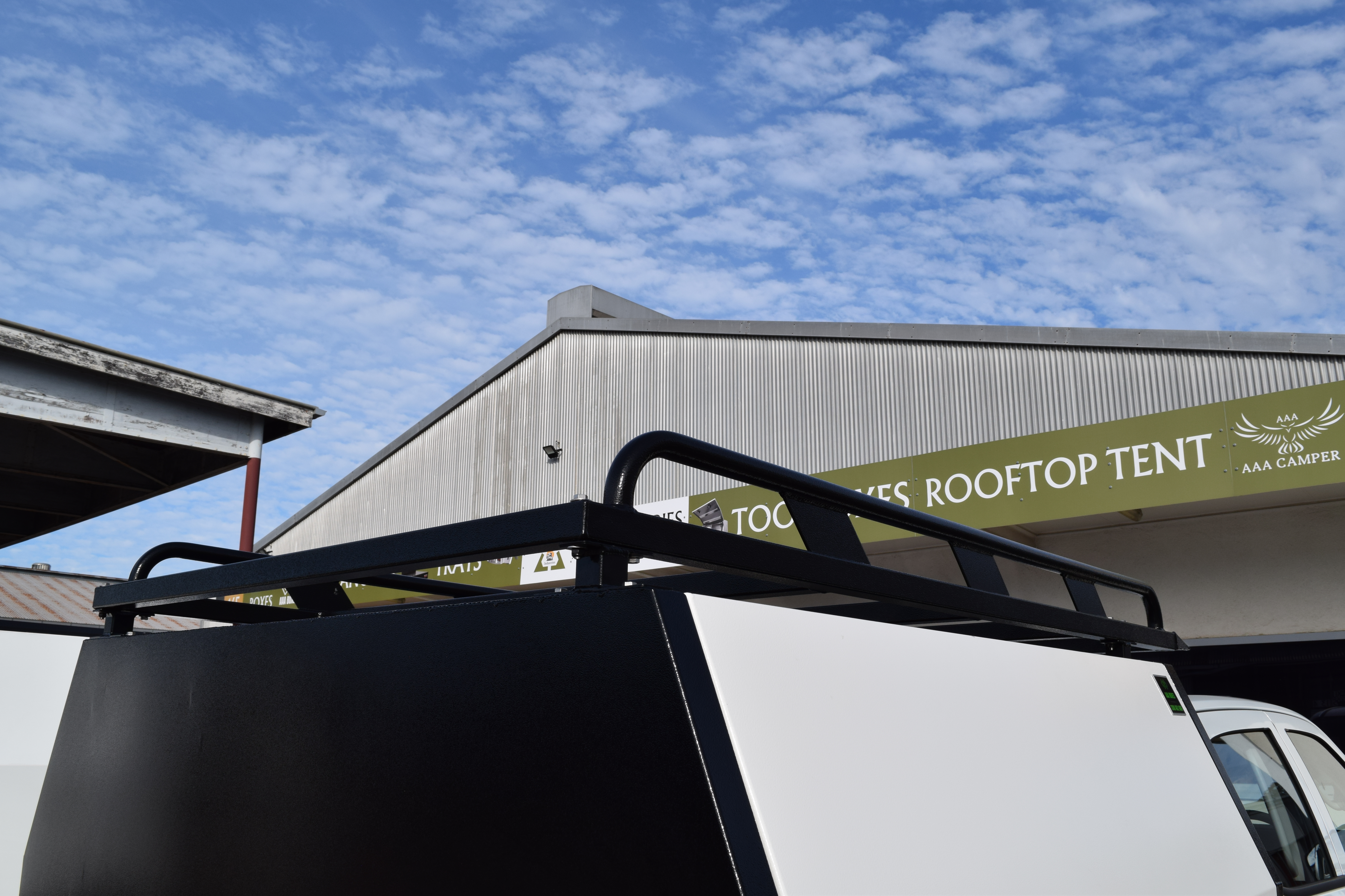 1.8m Ladder Rack Black - Image 4