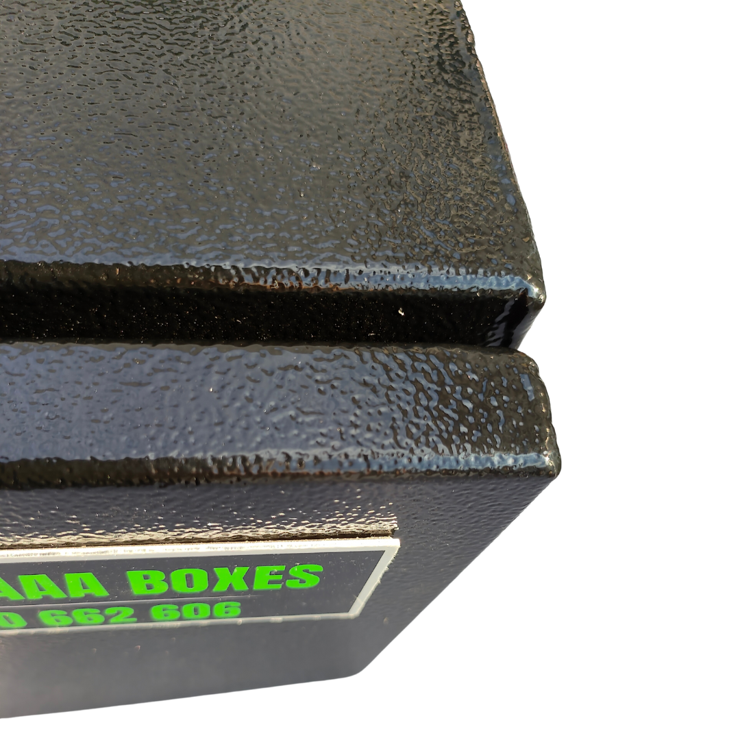 1180MM TAPERED ALUMINIUM UNDER TRAY TOOLBOX (PAIR) – BLACK - Image 9